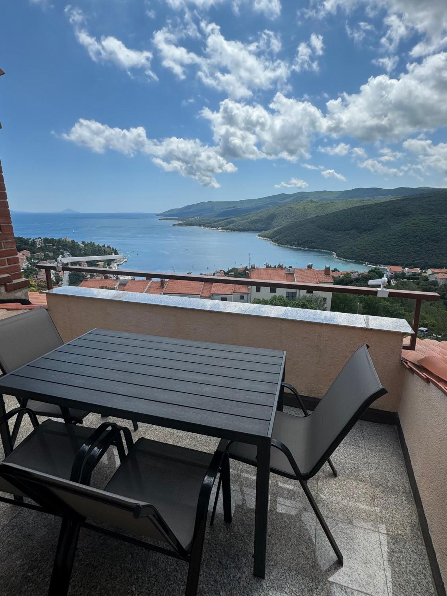 Apartments Creska 629 Rabac Exterior photo