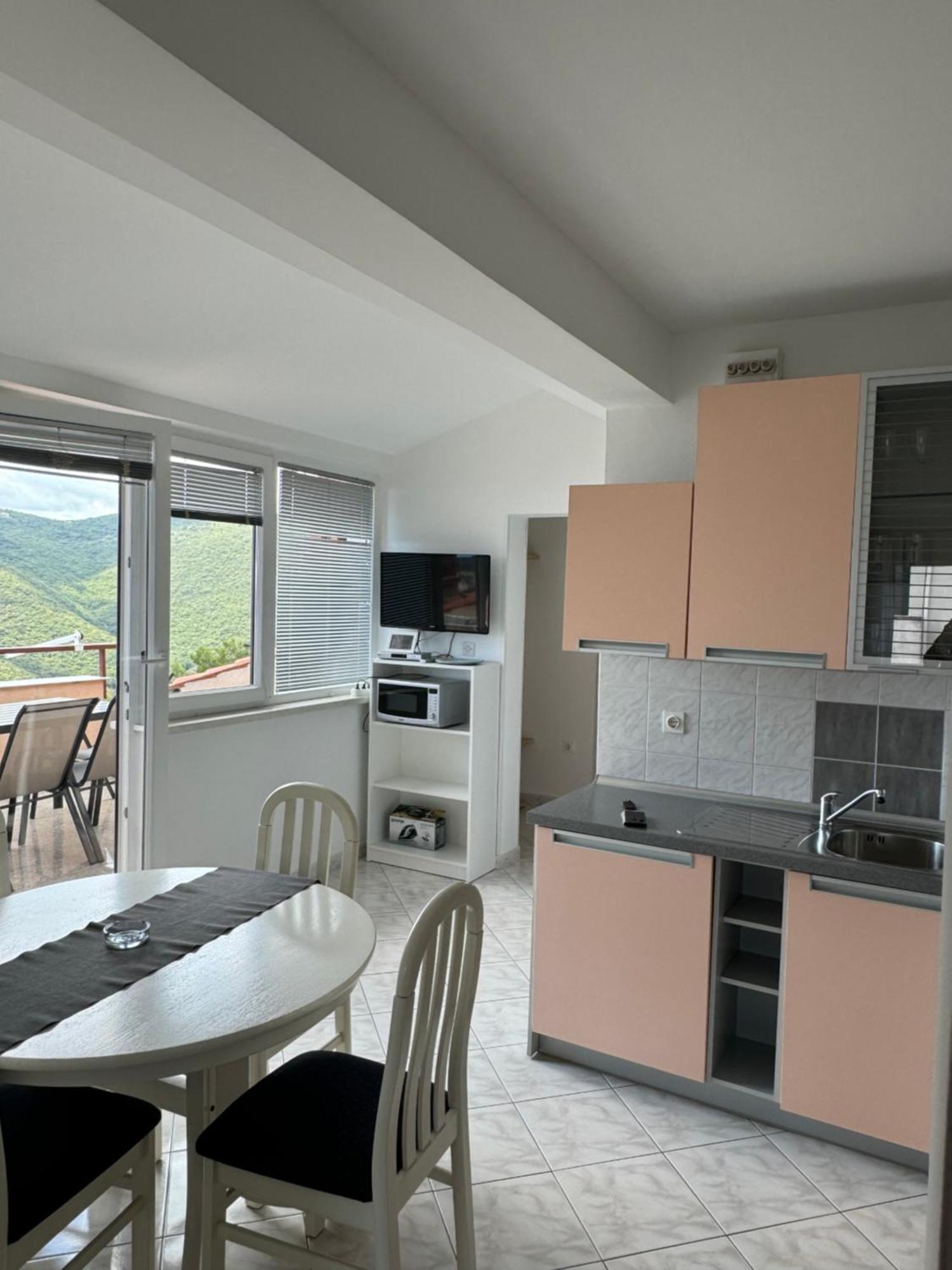 Apartments Creska 629 Rabac Exterior photo
