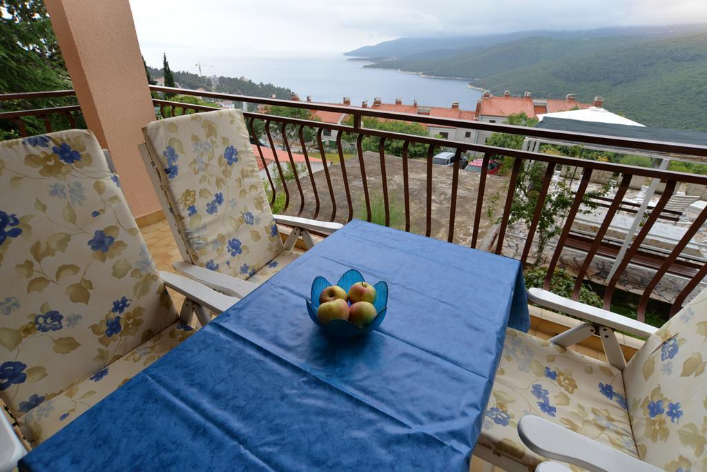 Apartments Creska 629 Rabac Exterior photo
