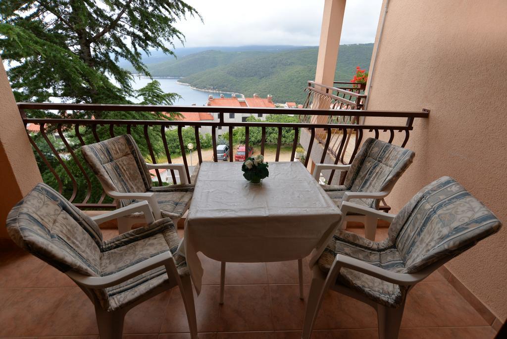 Apartments Creska 629 Rabac Exterior photo