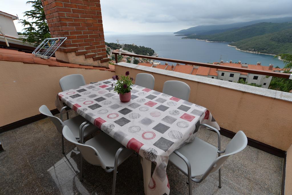 Apartments Creska 629 Rabac Exterior photo